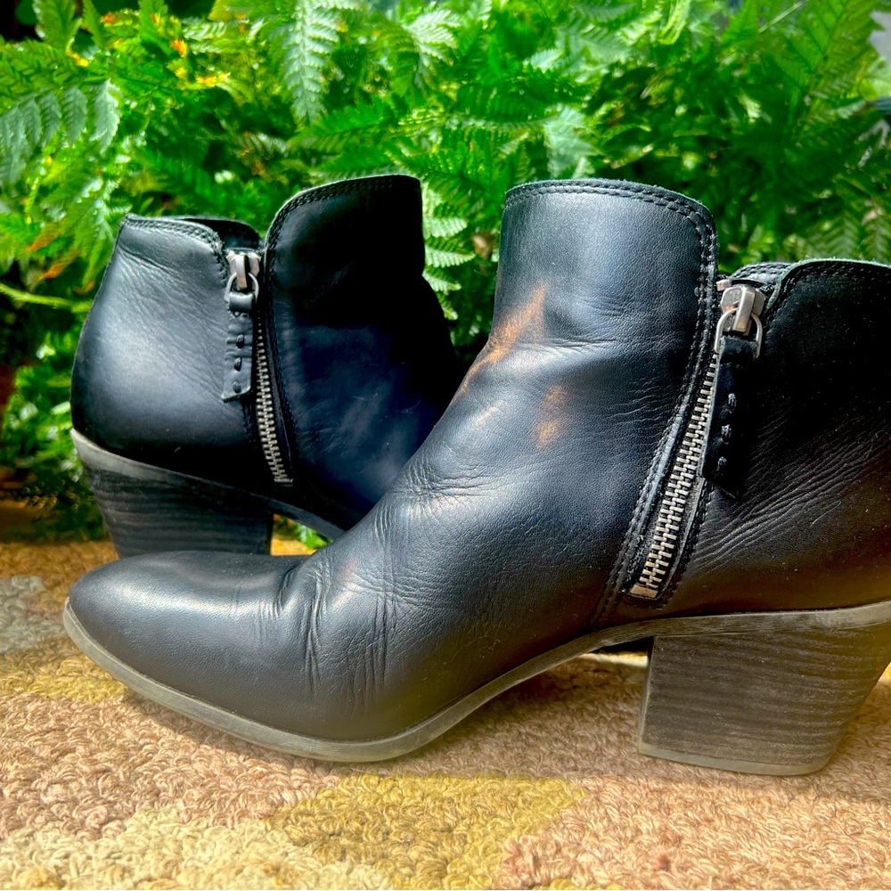 Frye western style heeled booties